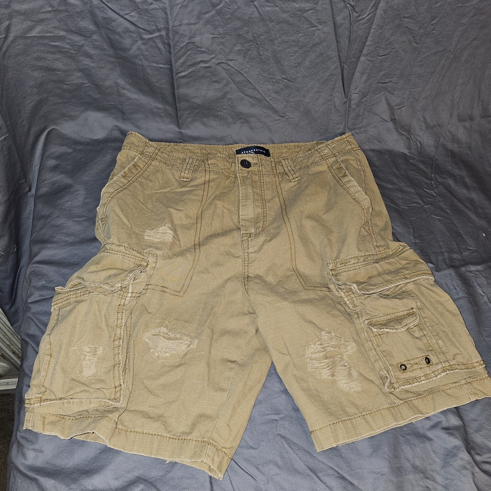 Aeropostale Men's Khaki Cargo Shorts